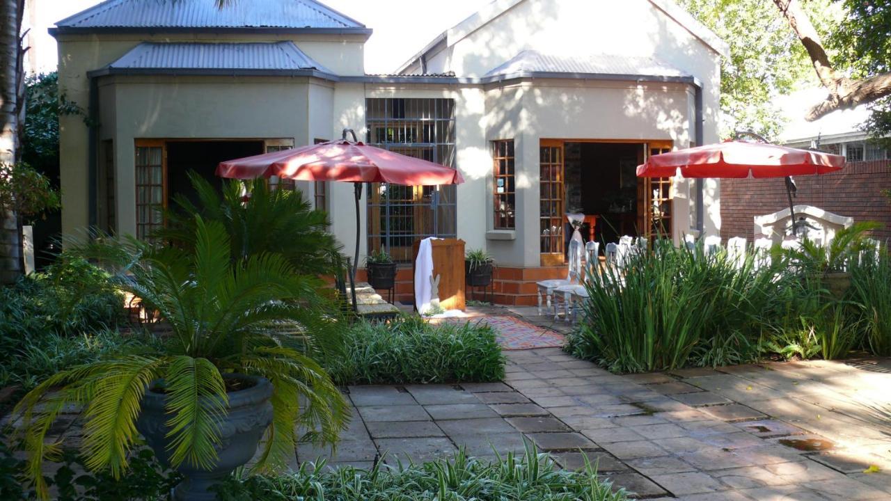 Cecil John Rhodes Guest House Кимбърли Екстериор снимка