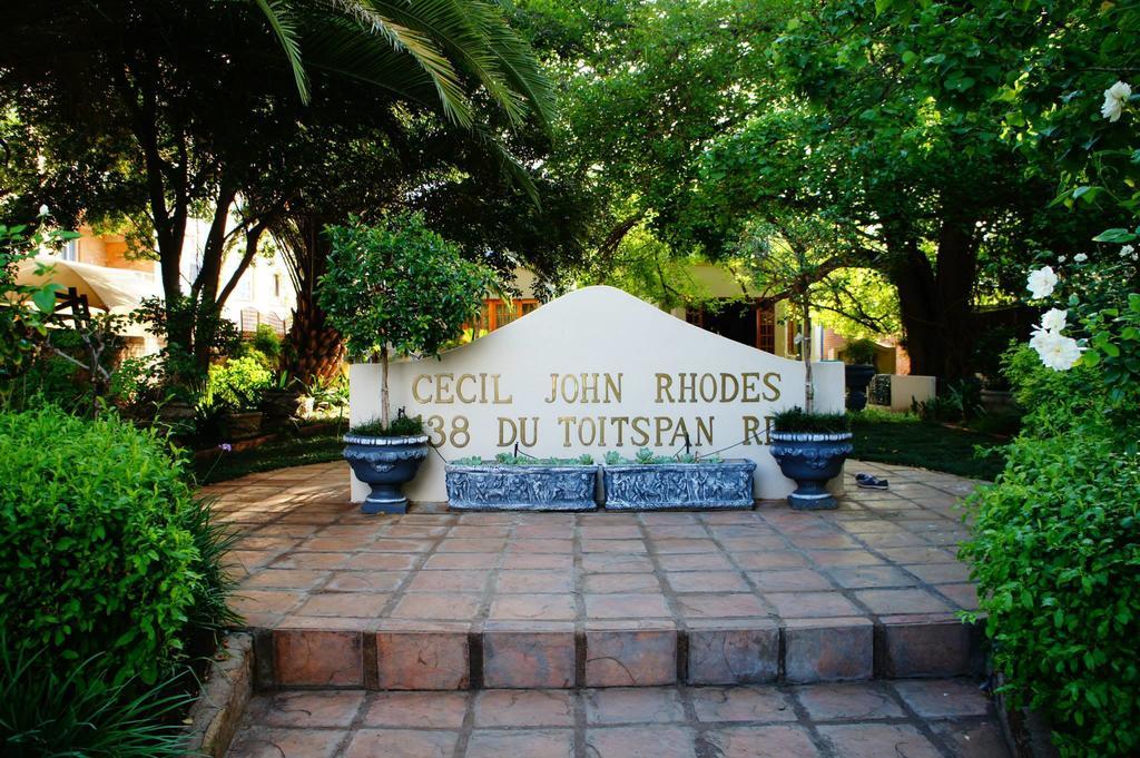Cecil John Rhodes Guest House Кимбърли Екстериор снимка
